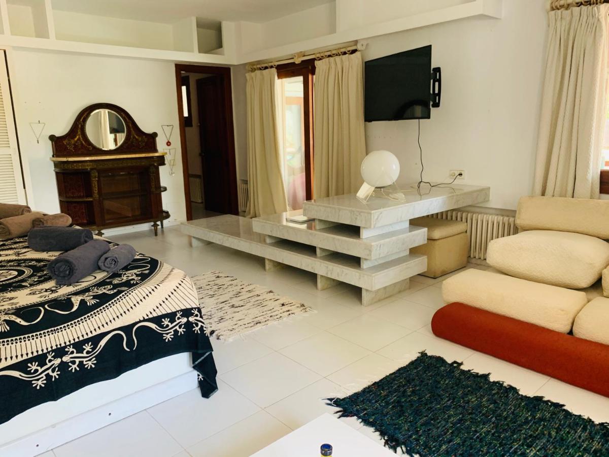 Ibiza Paradise Bed and Breakfast Santa Eularia des Riu Eksteriør billede